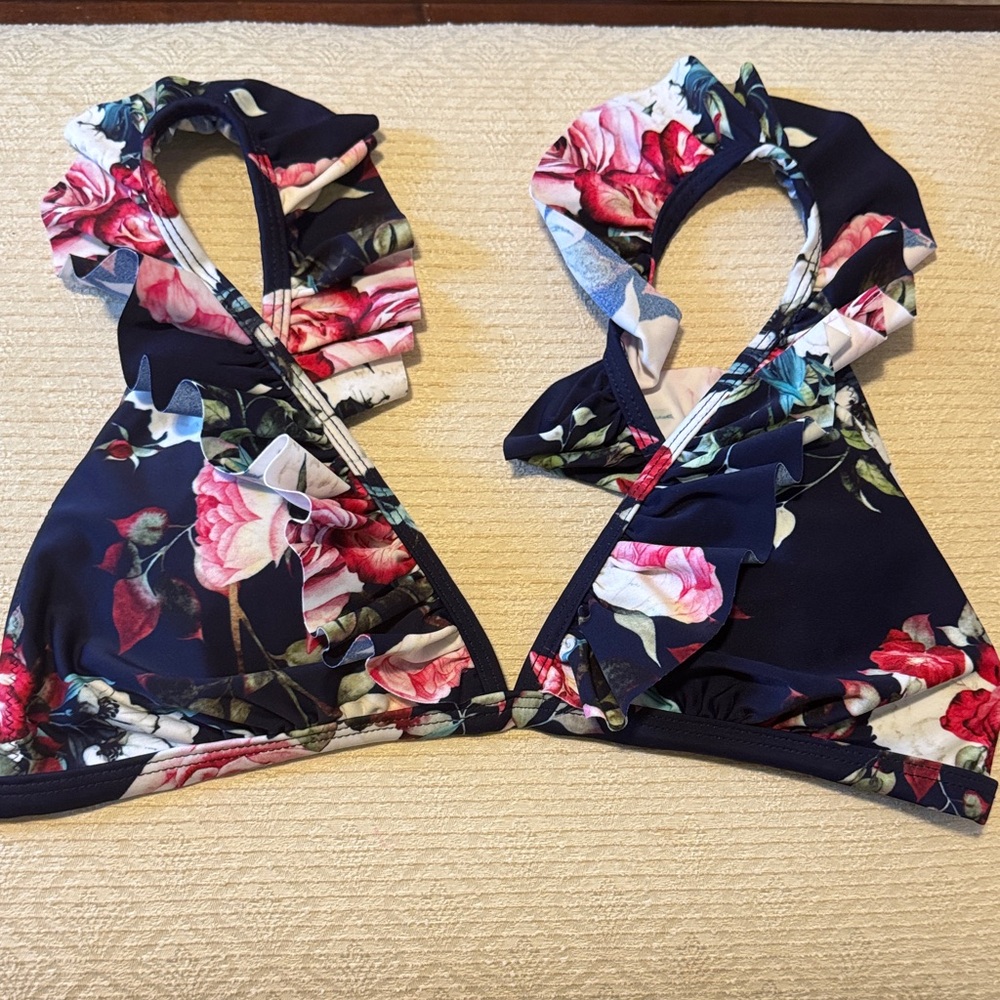 Cupshe Dark Blue Floral Bikini Top
